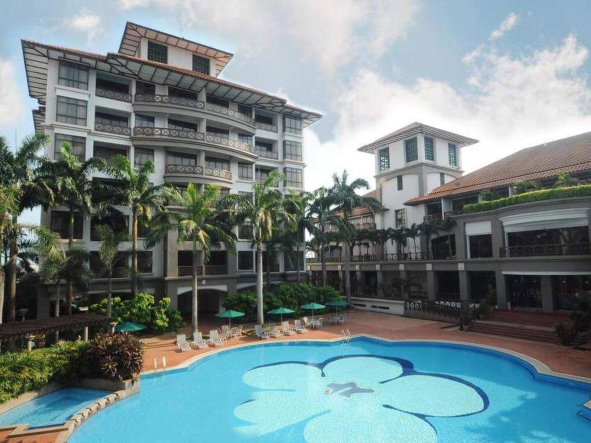 Angkasa Mahkota Hotel Malacca Eksteriør bilde